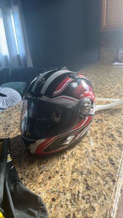 Motorcycle helmet