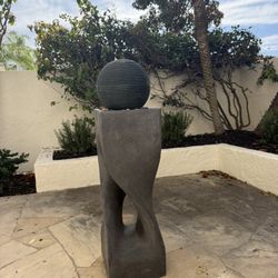 Modern Geometric Outdoor Water Fountain