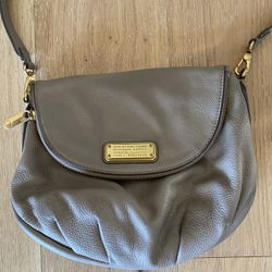 Marc By Marc Jacobs Tan Leather Crossbody/shoulder Bag 
