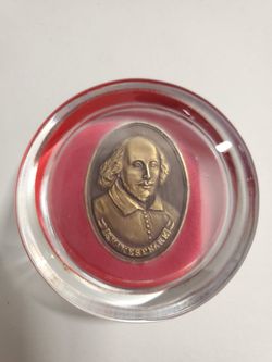 Shakespeare paperweight
