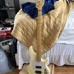 Schecter Diamond Series Bass