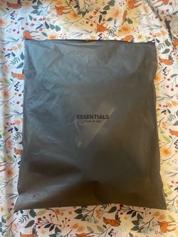 Black Essential Shorts