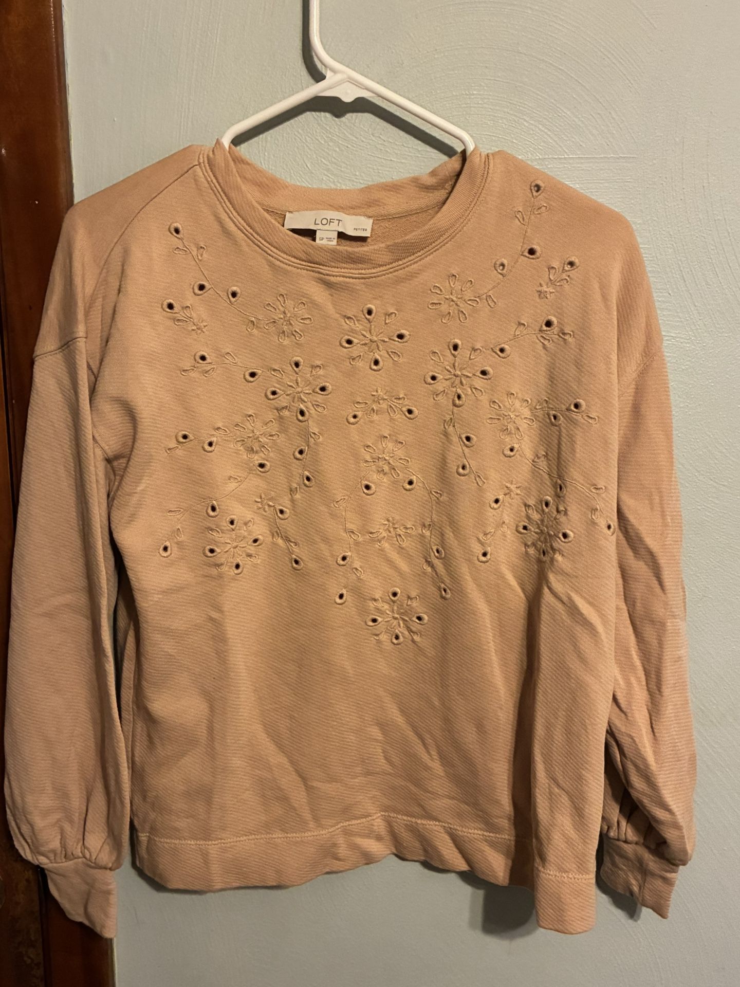 Ladies Sweater 