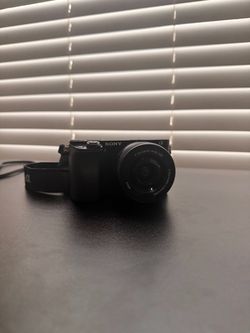Sony A6000 Mirrorless Camera with Kit Lens