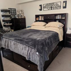 Bedroom Set (6pc) - Espresso, Storage