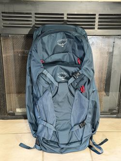 Osprey Farpoint 70L Menβs Travel Backpack π NEW NEVER USED