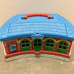 Vintage Thomas And Friends Take Along Take N Play Round House Play Set