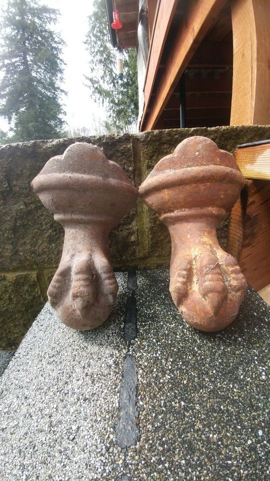 Antique cast iron claw feet