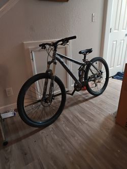 TREK a good bike it is used than a dirty I have to sell it for school it's a school fundraising at my school or have to get rid of the bike it's okay