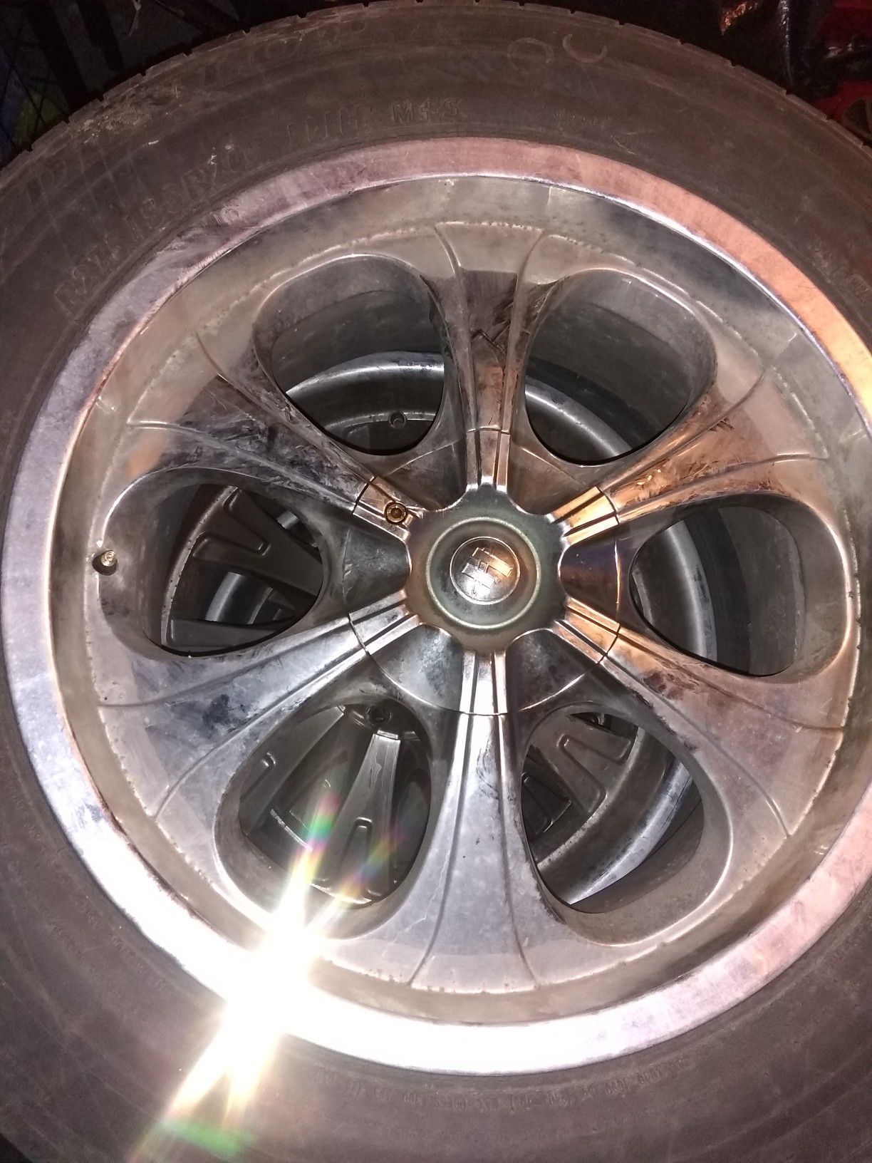 (1) 20" Rim
