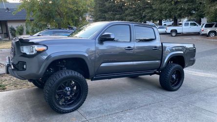 2017 Toyota Tacoma