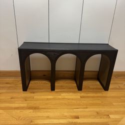 Arhaus hattie 60” Console