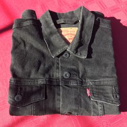 Levi’s Jacket Size S : Price $45.00