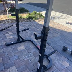 Basic bench stand with 2 mats