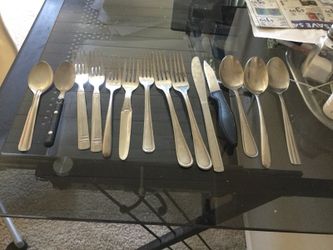 Forks and knifes