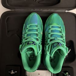 Nike KD 18 LX “All Star Warning Label” Size 8