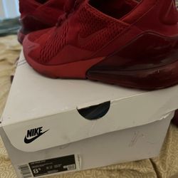 8.5 Nike Air Max 270 Red
