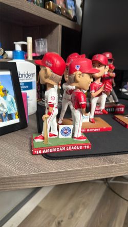Trout 2014 2016 MVP Bobblehead