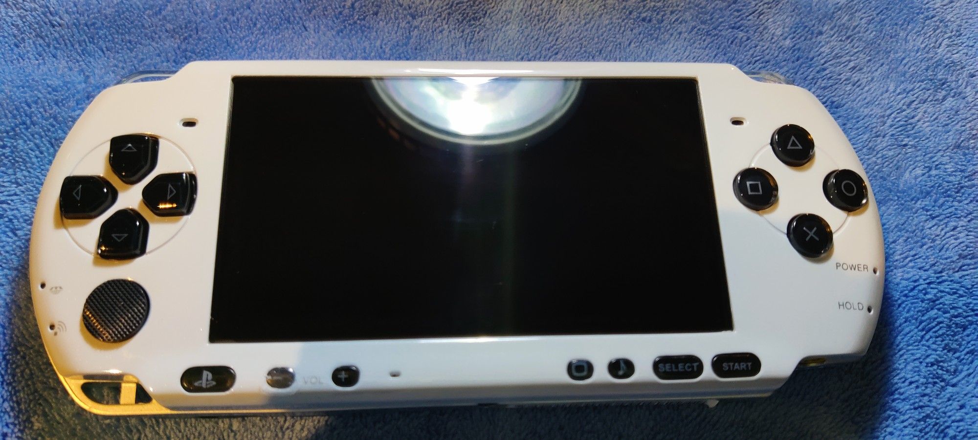 Custom Pearl White PSP 3000