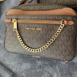 Michael Kors crossbody bag