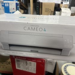 Silhouette Cameo 4 Electronic Cutter