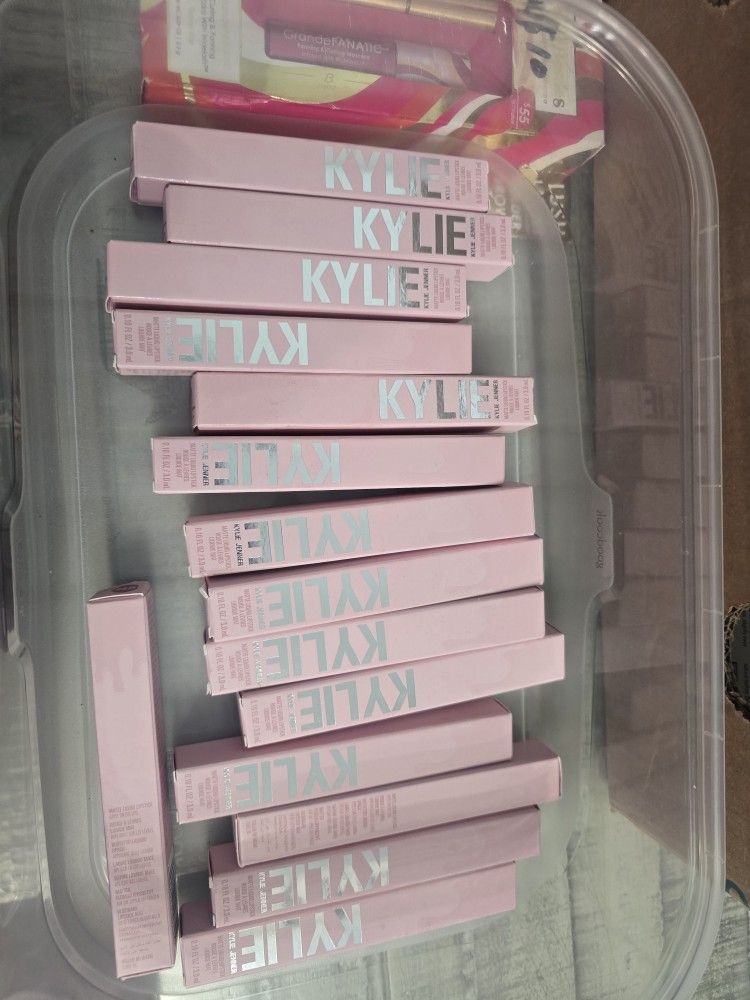 Kylie Brand Liquid Matte Lipstick New Original Not A Copy Available In Two Shades Each $8