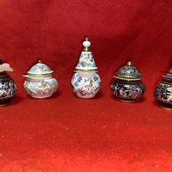 Vintage 2.5 Inch Set of 5 2 Oil/Perfume & 2 Cream & 1 Oil/Cream 24k gold Ceramic Vase Collectibles