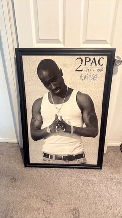 Tupac framed wall art