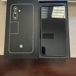 Solana Crazy Seeker Phone web3.0