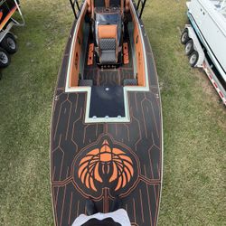 Scarab 30ft Motores Zuzuki 300hp 2023 10 Horas 