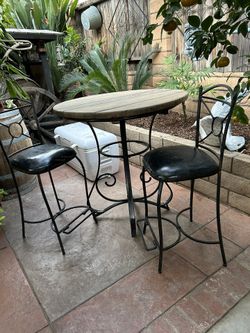 High Table And Stools 