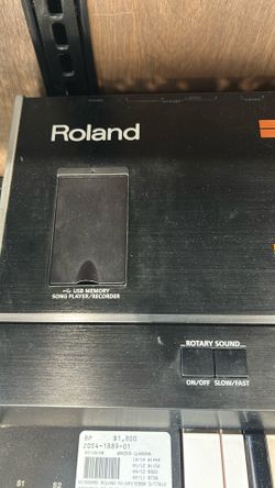 Roland Electric Keyboard