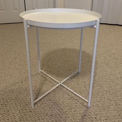 Round Coffee Table 