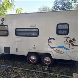 Camping Trailer 
