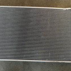 11 12 and 13 Hyundai Elantra radiator radiador
