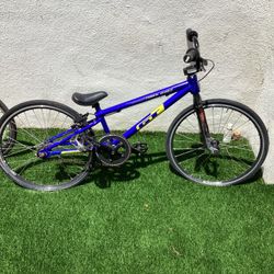 GT Pro Series Junior Bmx Mid School old School 