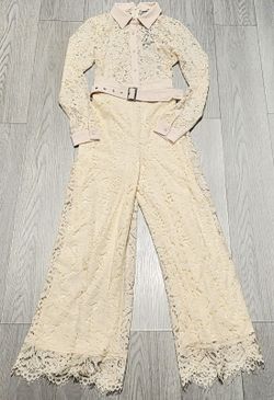 New Fashion Nova cream jumpsuit Size L