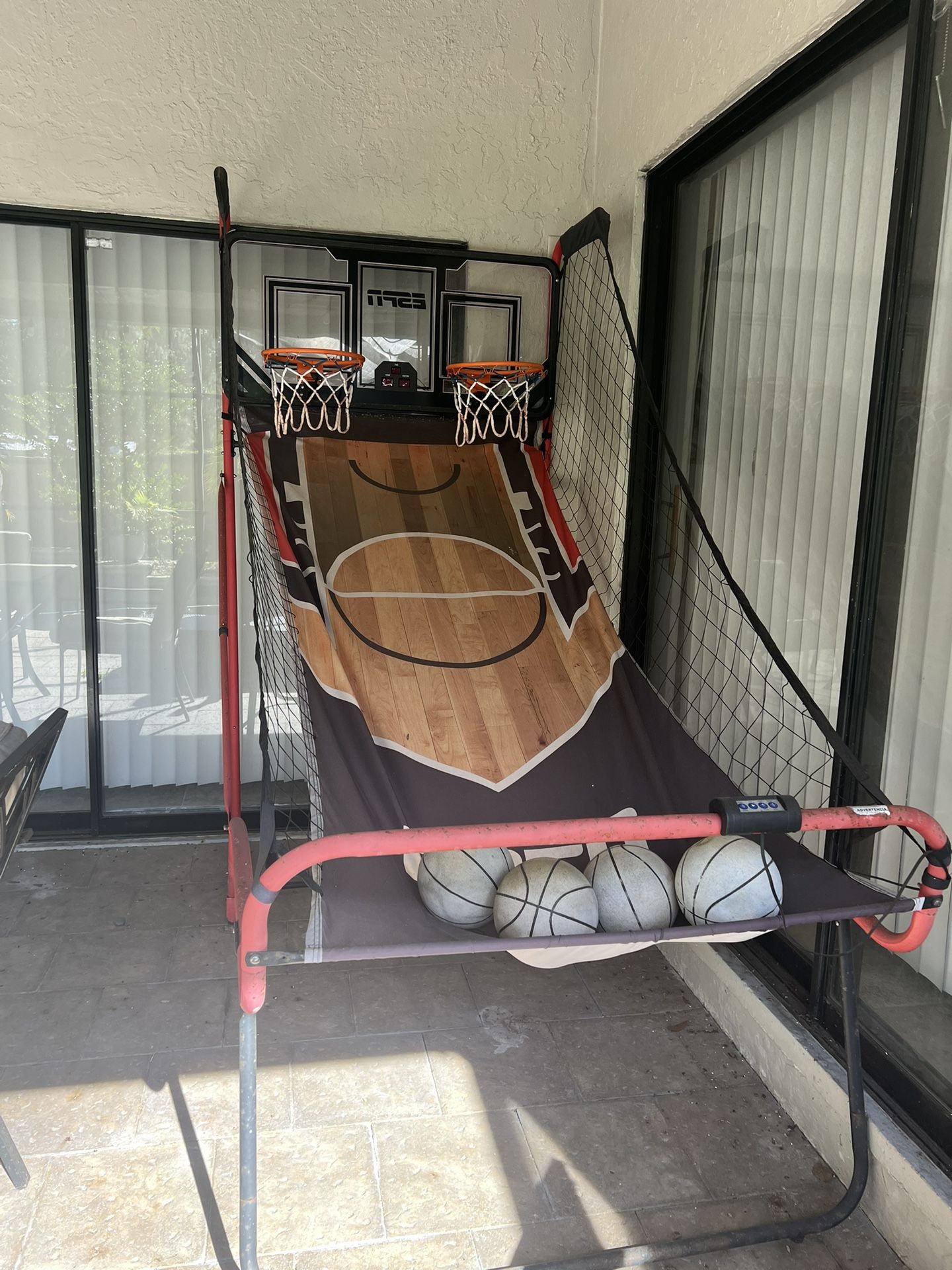 FREE- Electric Basketball 