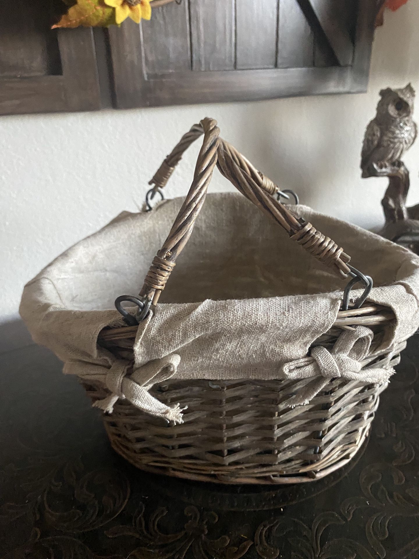 Lines Basket WHandles