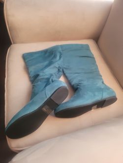 New!  Women's Faux Leather Boots Size 7.  Pick up in Garland 75042 by appointment 