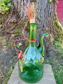 Green Glass Wine Decanter 