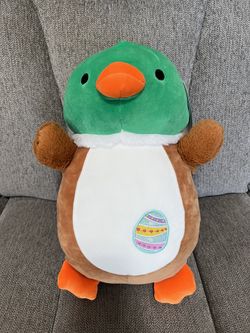 Squishmallow Avery