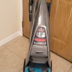 carpet cleaner  bissell 