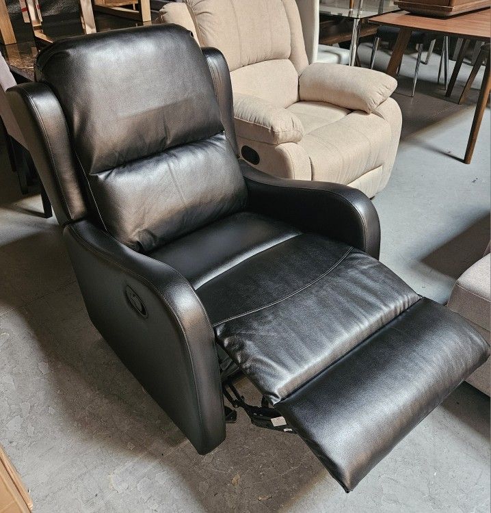 Black Leatherette Recliner