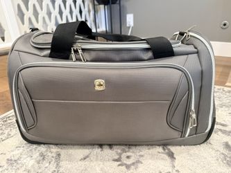 Swiss Gear Wheeled Duffel bag