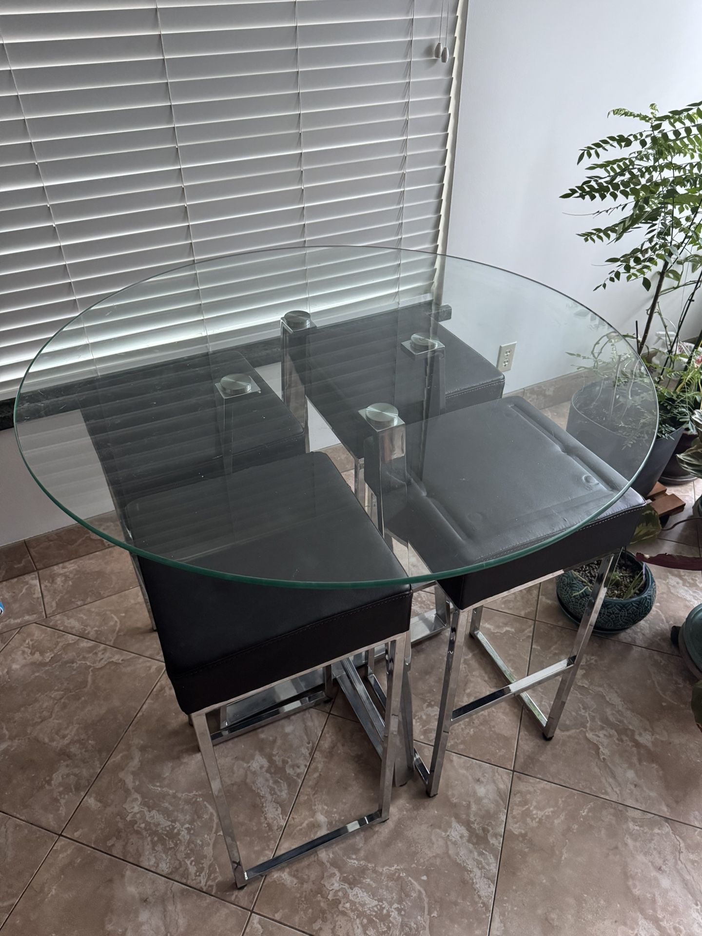 Glass Top Bar Or Breakfast Table With Stools