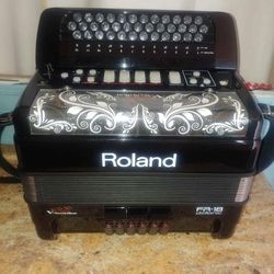 Roland-FR 18-Accordion