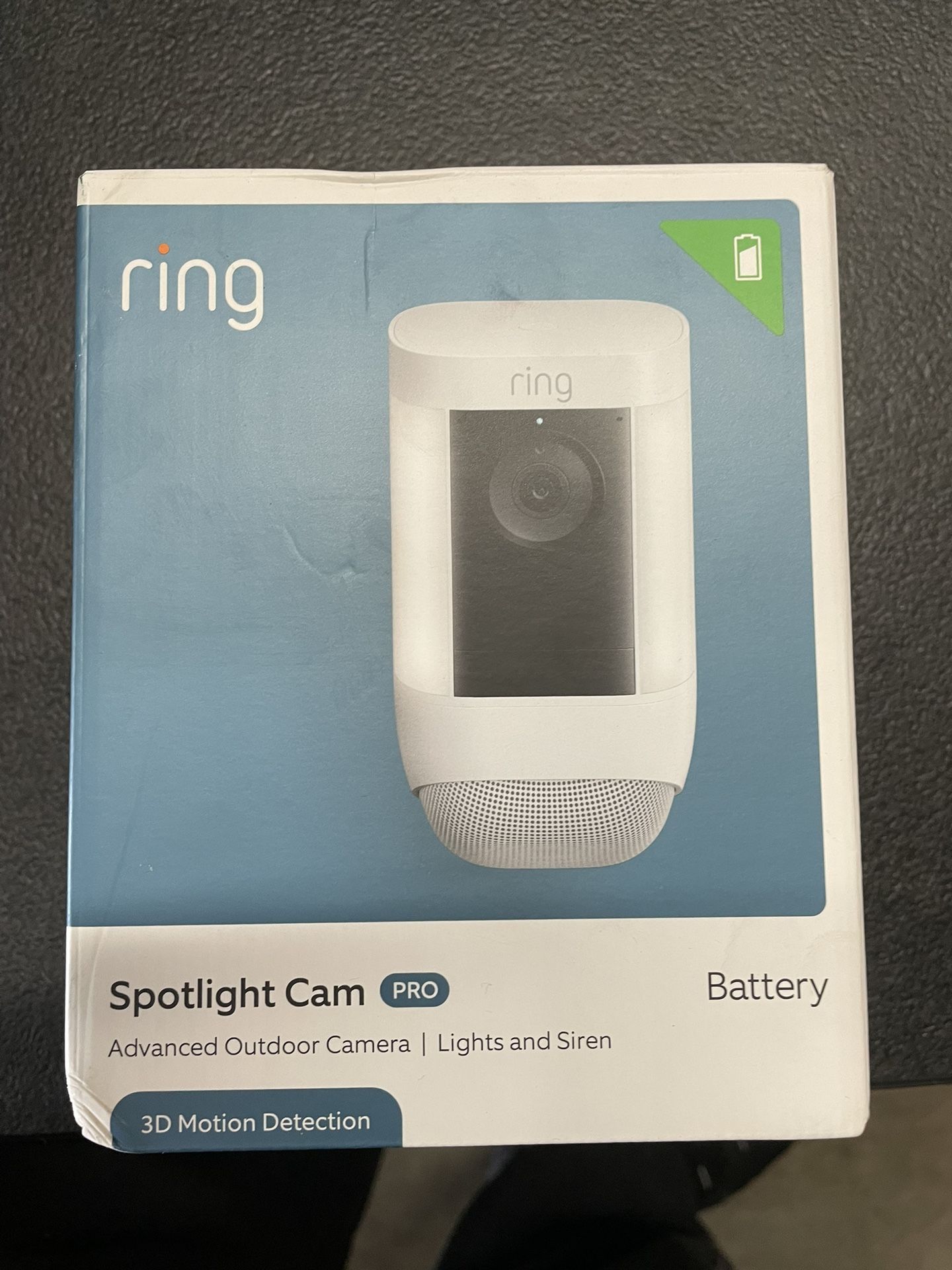 Spotlight Cam Pro, Battery with 2K Video and Ring Vision, LED Lights, Dual-Band Wifi, and 3D Motion Detection, White