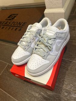 Nike Dunk Low White Grey Sneakers