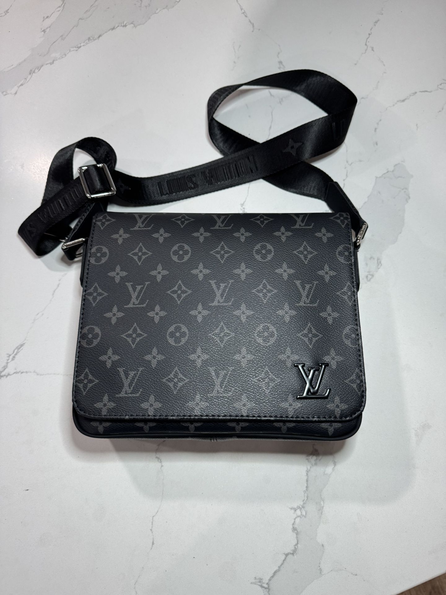 Men’s Messenger Bag